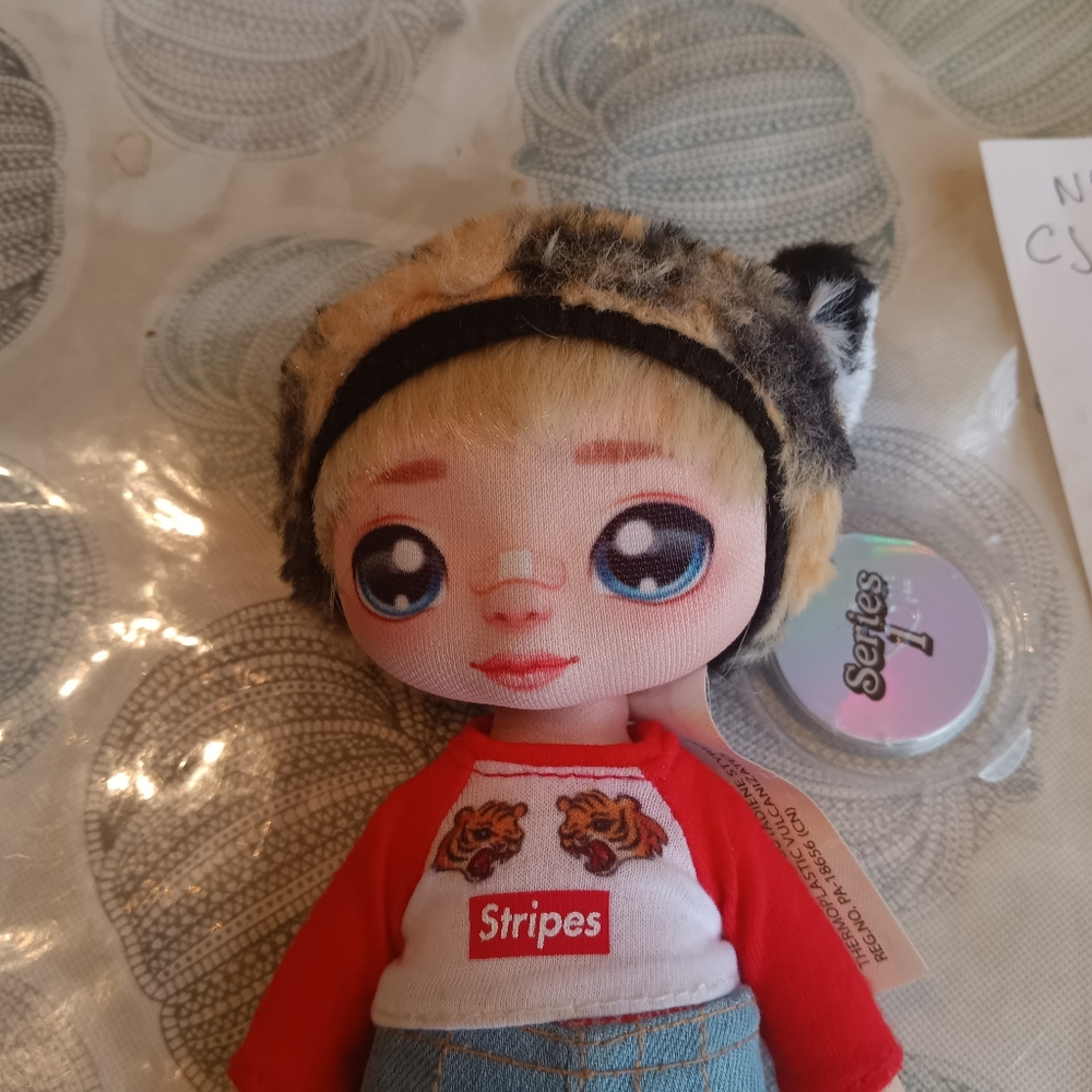 Doll - Picture 2 of 6